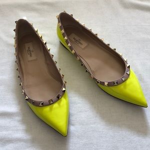 Valentino flats